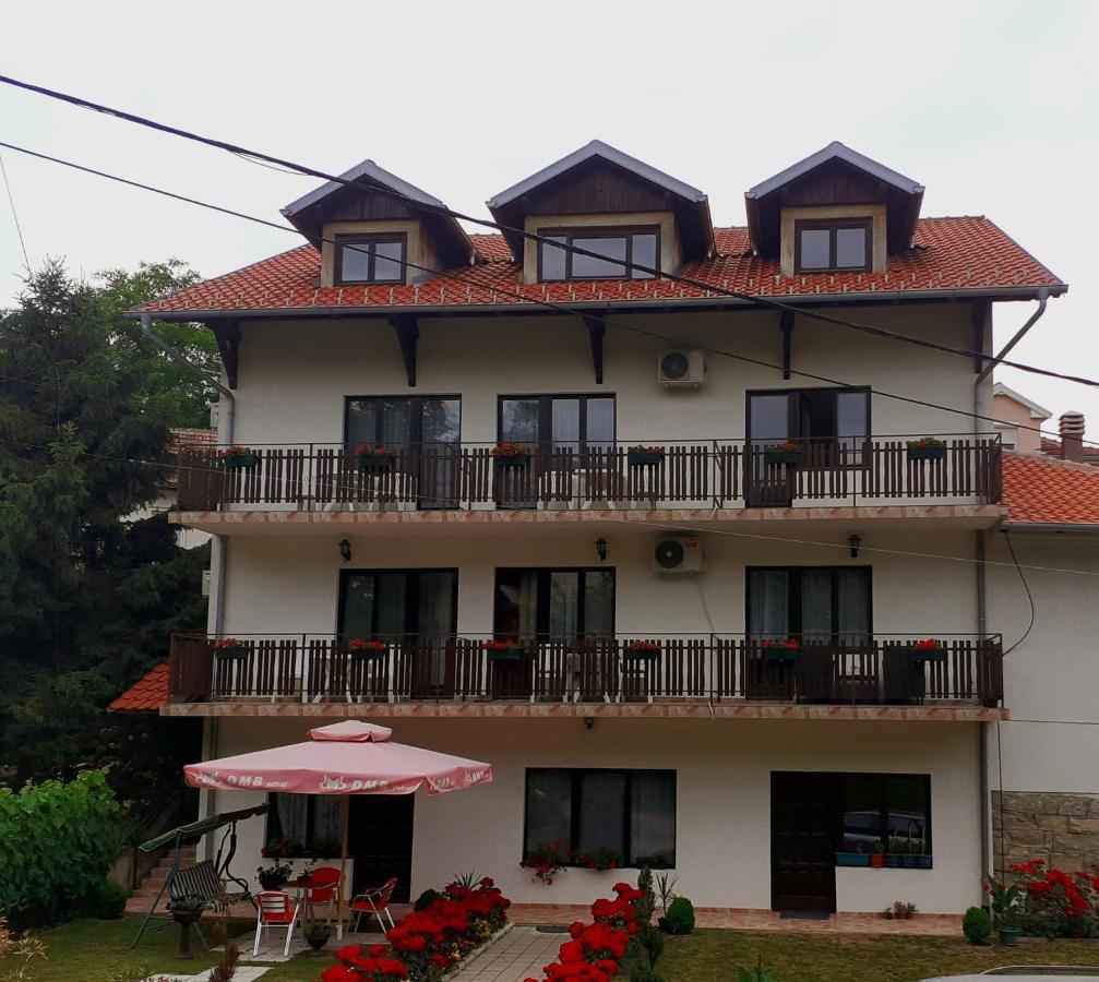 Apartmani "Vila Jelena" Arandjelovac Dış mekan fotoğraf